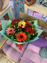 Букет цветов из:  Герберы, Хризантемы и Альстромерии #REPLACE_PRED# Воскресенской