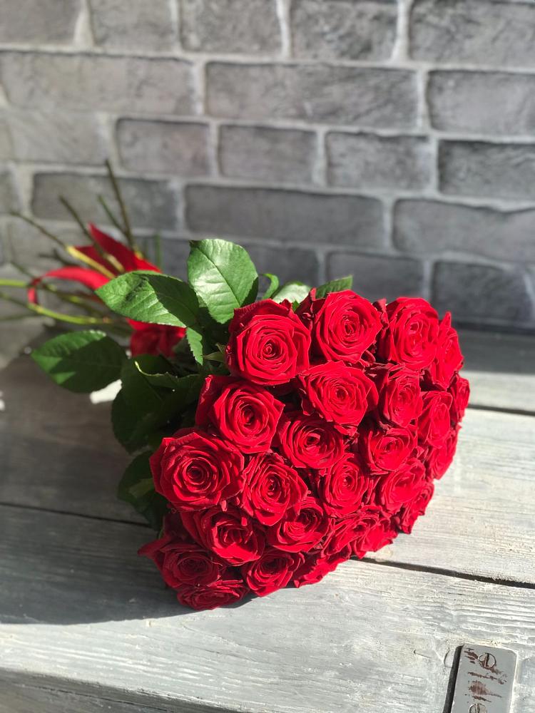 Букет Красные розы Фридом в Воскресенской