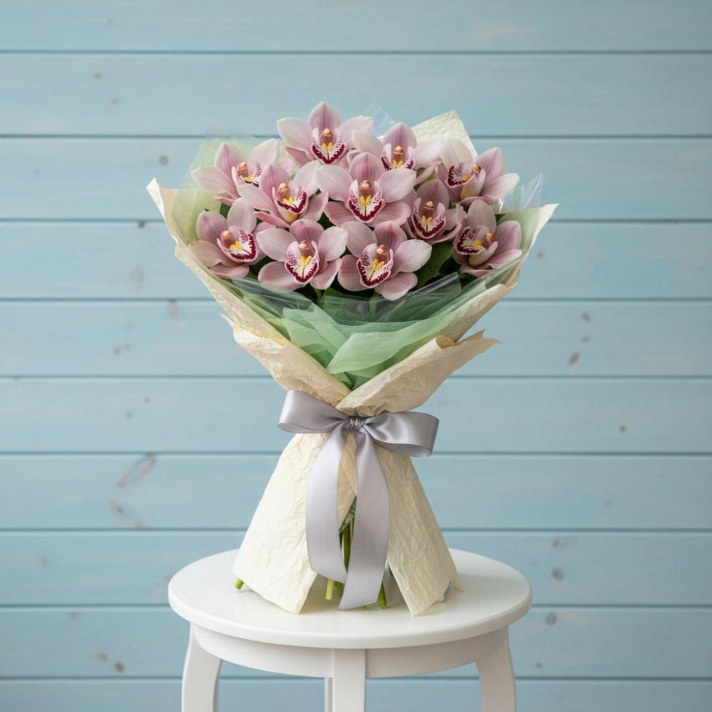 Букет цветов из: Орхидеи и Розы в Воскресенской