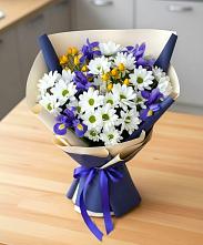 Букет цветов из:  Розы, Ирисы и Хризантемы #REPLACE_PRED# Воскресенской