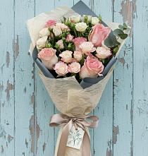 Букет цветов из:  Розы в Воскресенской